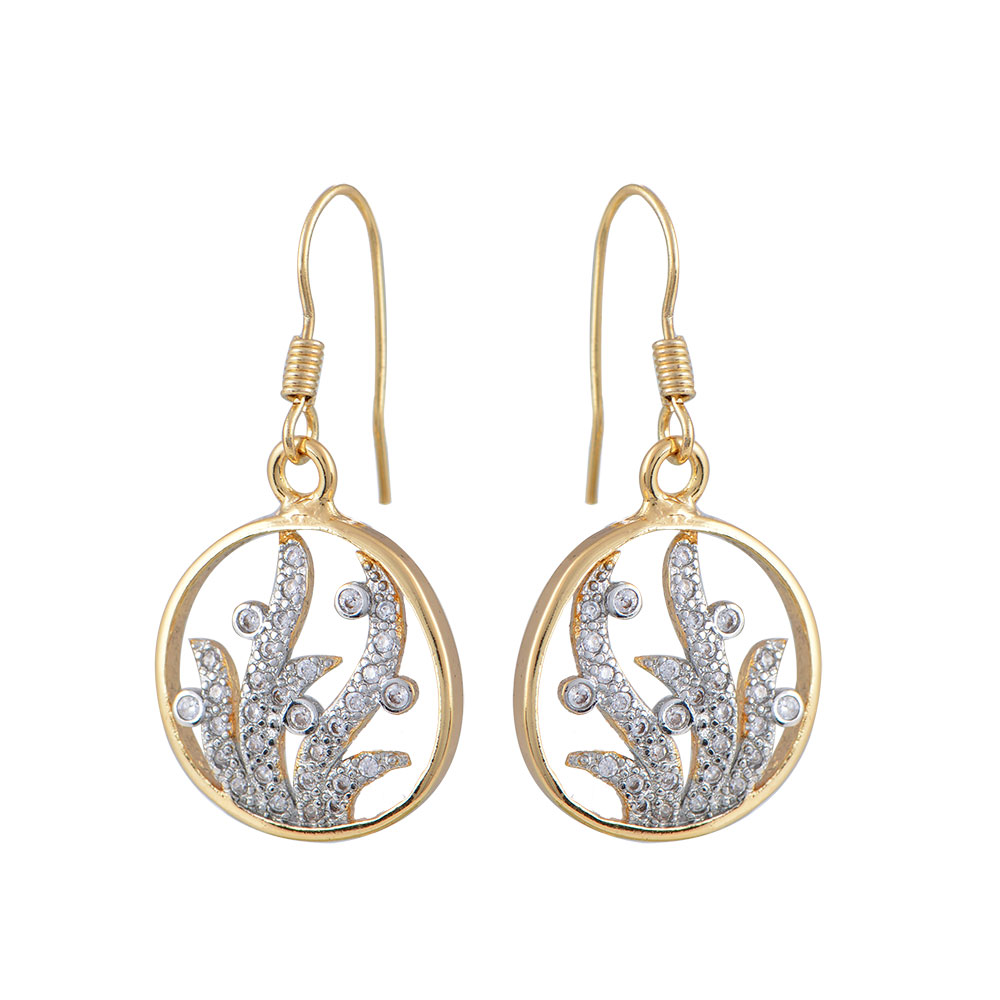 Earrings in Alloy with 18K Gold plating