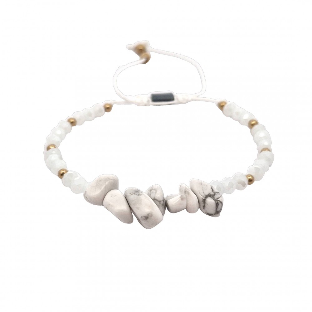 Women's handmade bracelet made of semi-precious stones